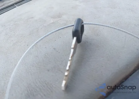 2001 Chevrolet Silverado 2500 z USA, uszkodzony, nr VIN 1GCGC24U31Z132066